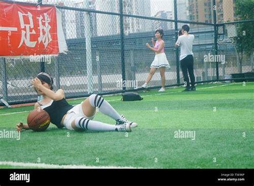 深圳模特拍摄:时尚之都的视觉盛宴与专业之道