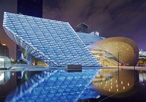 深圳艺术摄影:光影交织下的城市画卷
