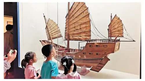 深圳网球宣传片震撼场地：解锁鹏城顶级球场魅力，点燃你的运动激情！